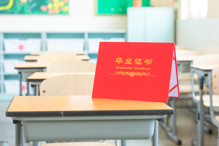 爱丁堡龙比亚大学(爱丁堡龙比亚大学有舞台和银幕表演硕士吗)